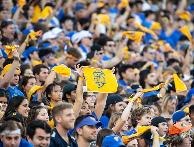 Pitt crowd at athletics event